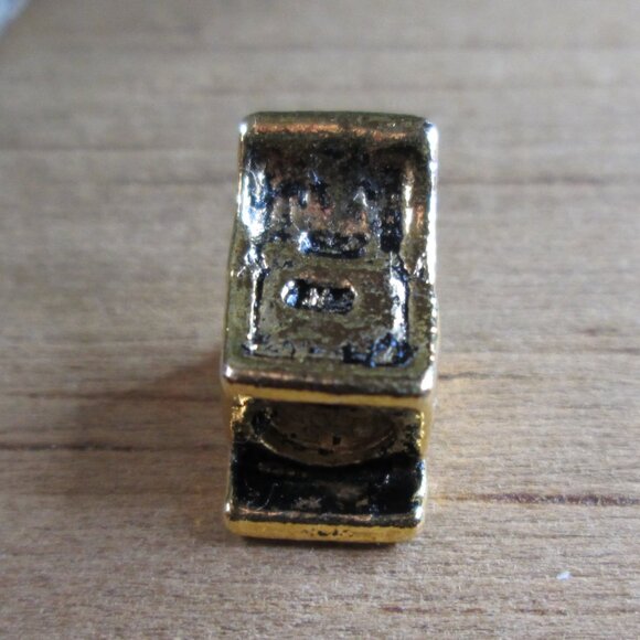 Antiqued Gold Plated 925 Silver Sleigh European Charm - Picture 8 of 10